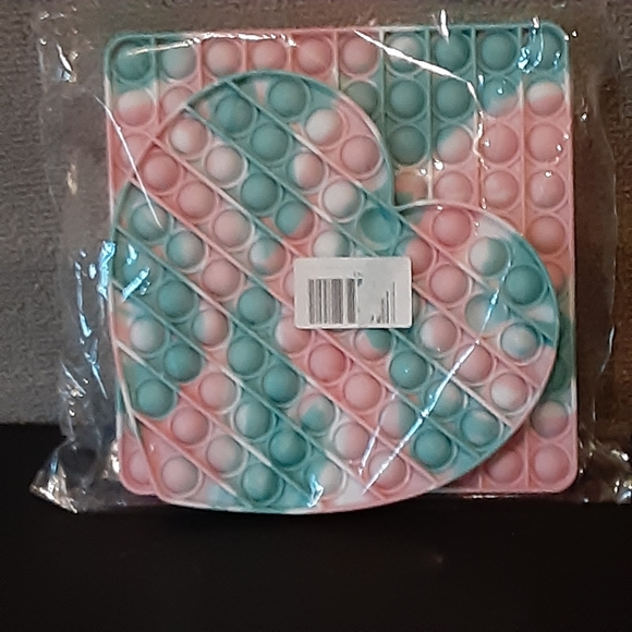 Set of 2  8" Silicone Popit Fidget Heart & Rectangular Push Bubble Stress Relief - Picture 1 of 6